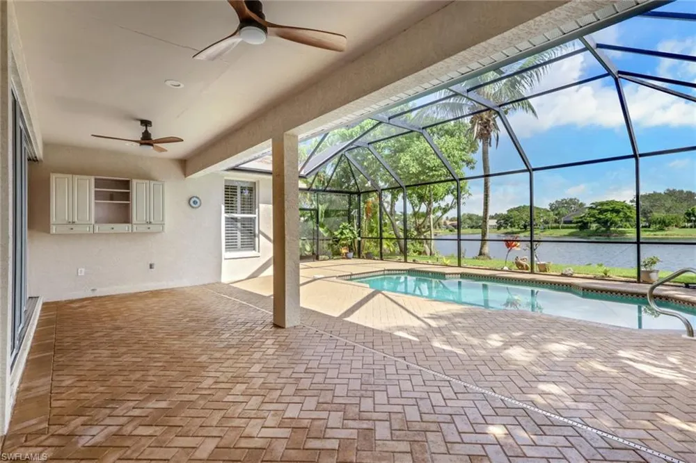 4242 Longshore Way S Naples, FL 34119