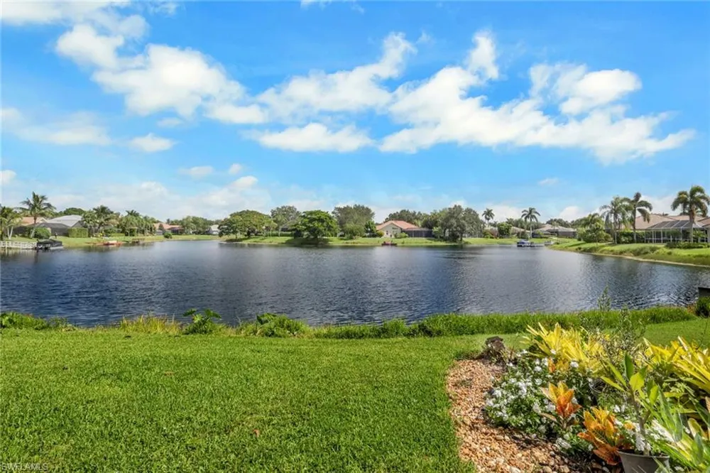 4242 Longshore Way S Naples, FL 34119