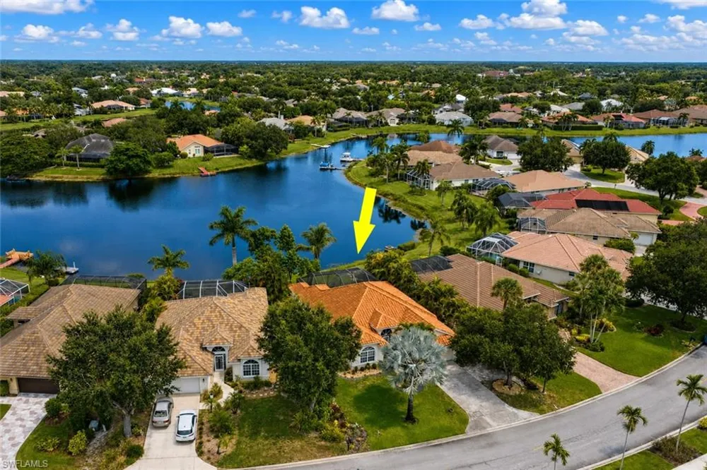 4242 Longshore Way S Naples, FL 34119