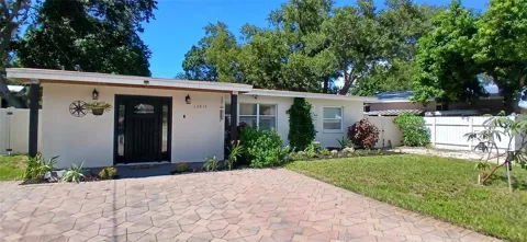 12812 LAKE DRIVE