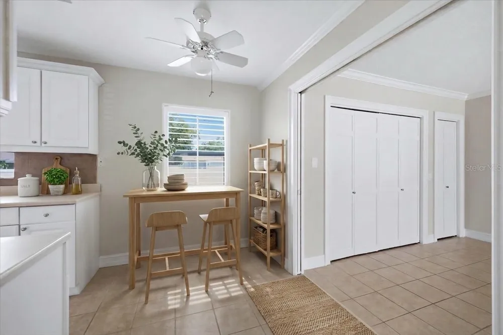 519 65TH AVENUE W Bradenton, FL 34207