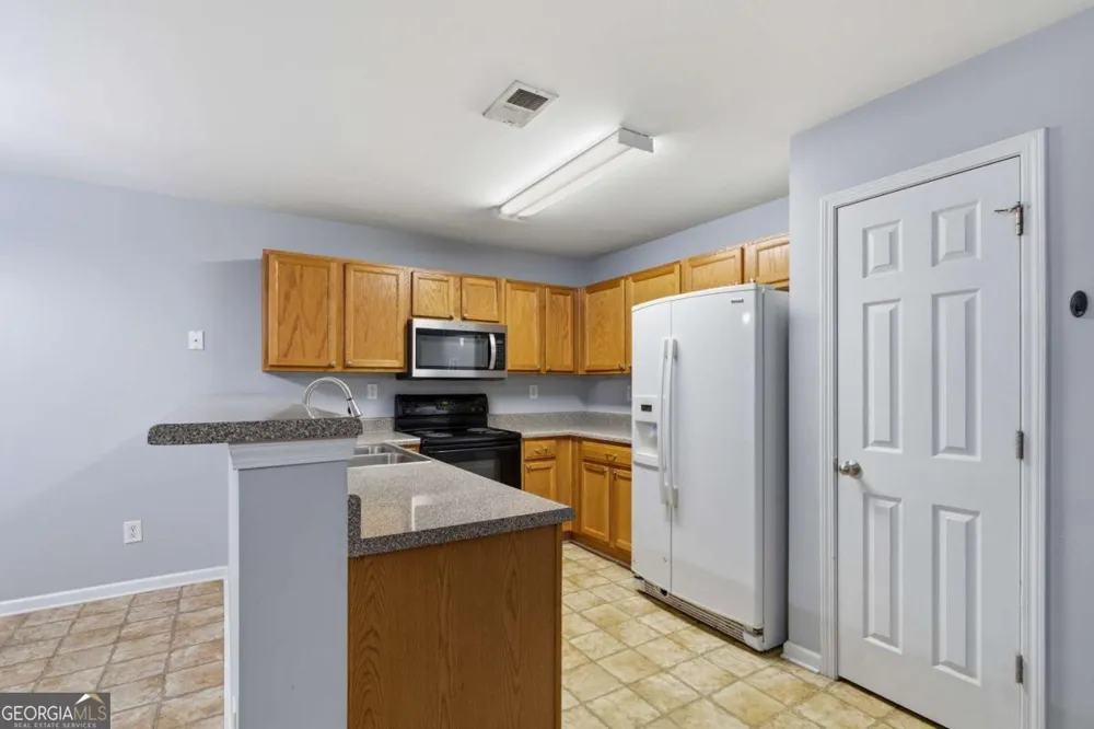 111 Princeton AVE Adairsville, GA 30103