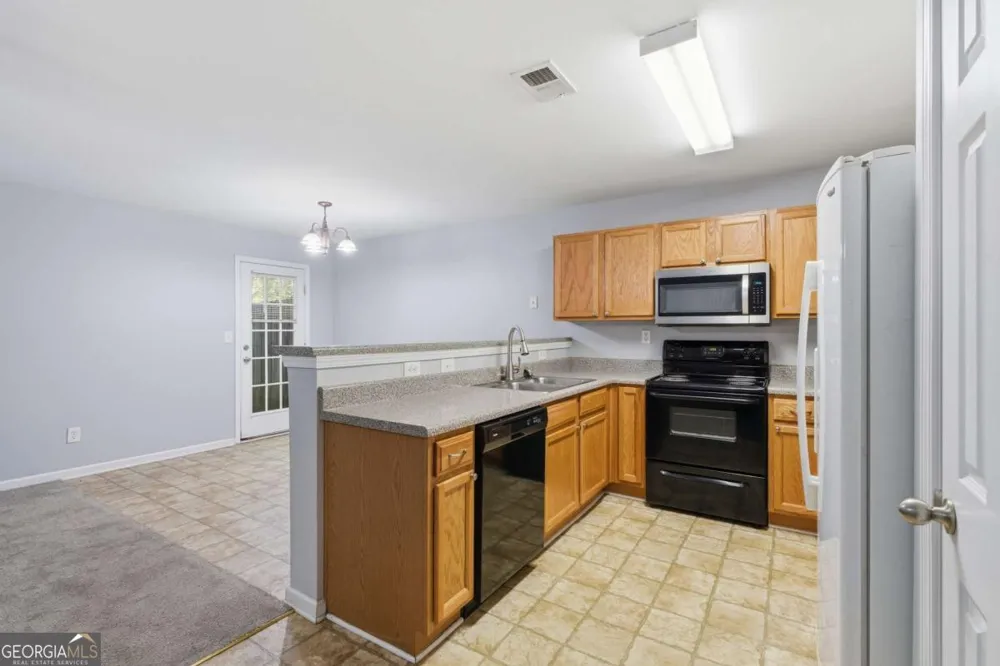 111 Princeton AVE Adairsville, GA 30103