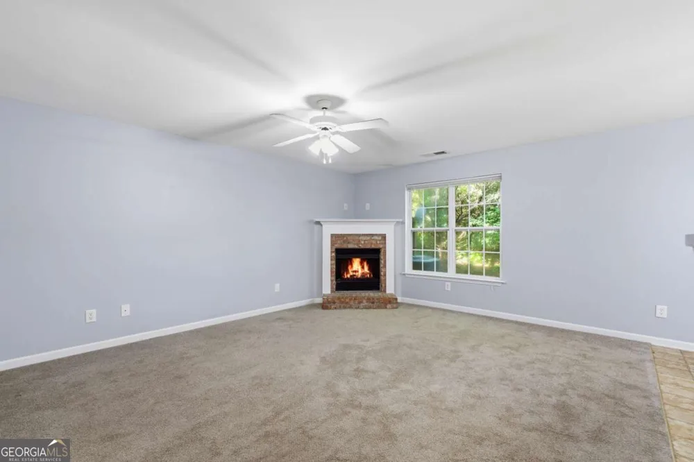111 Princeton AVE Adairsville, GA 30103