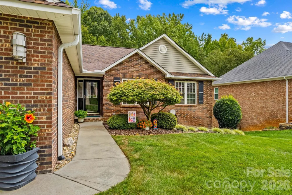 189 River Birch Circle Mooresville, NC 28115