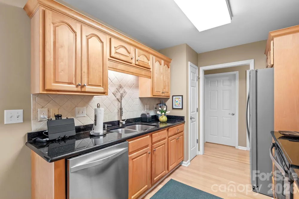 189 River Birch Circle Mooresville, NC 28115