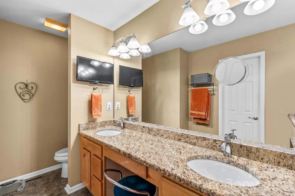 189 River Birch Circle Mooresville, NC 28115