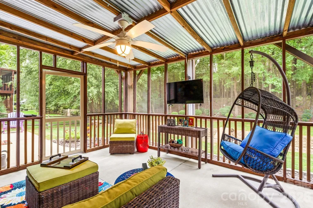 189 River Birch Circle Mooresville, NC 28115