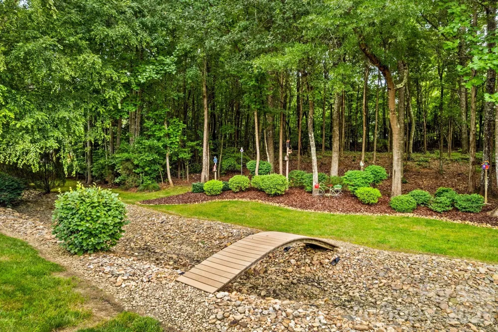 189 River Birch Circle Mooresville, NC 28115