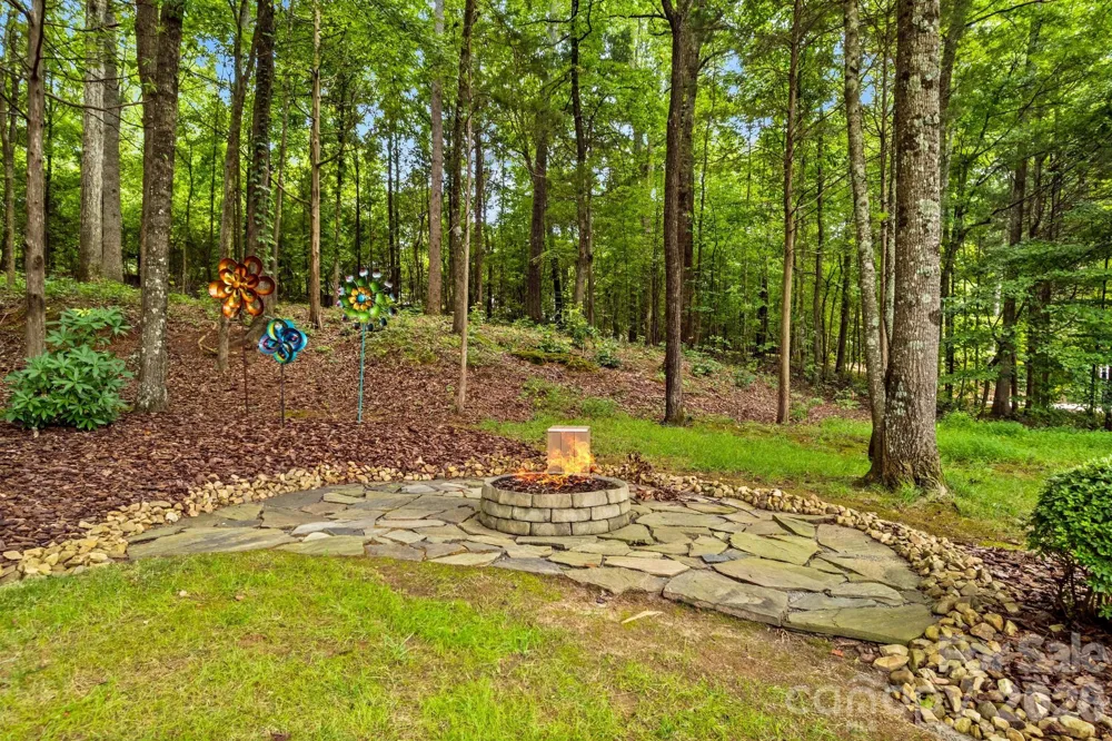 189 River Birch Circle Mooresville, NC 28115