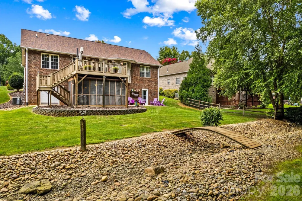 189 River Birch Circle Mooresville, NC 28115