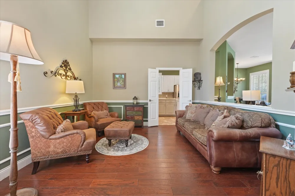 2105 Birdwood Circle Corinth, TX 76210