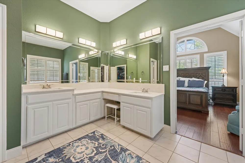 2105 Birdwood Circle Corinth, TX 76210