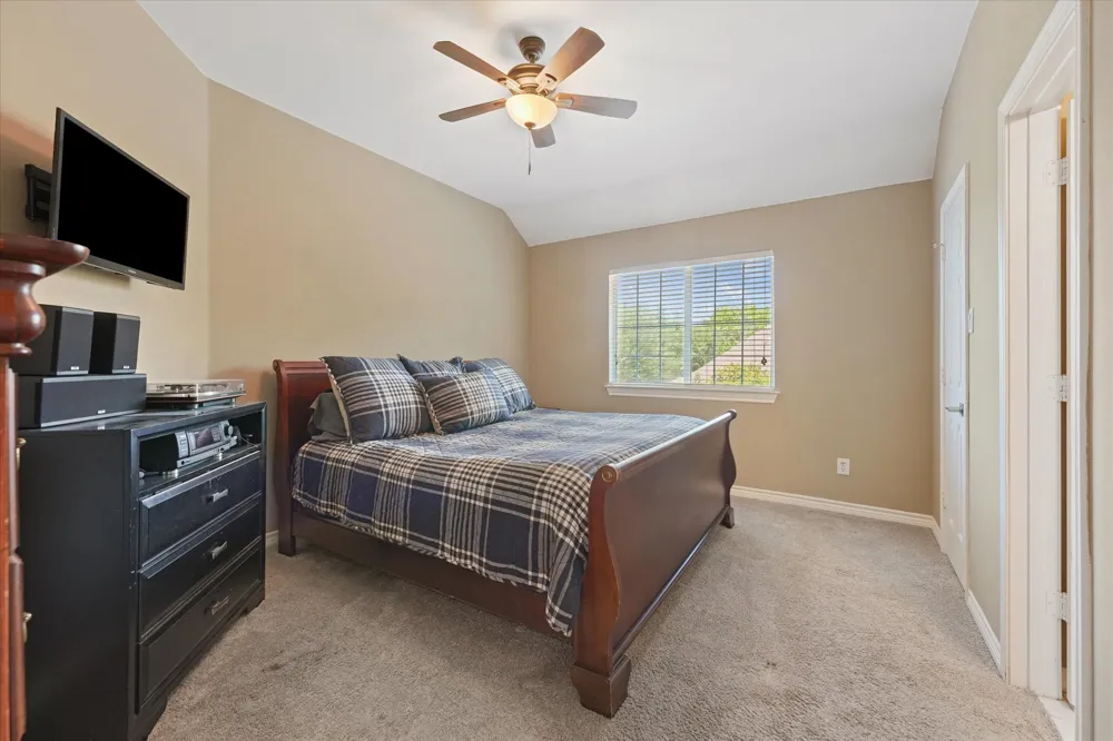 2105 Birdwood Circle Corinth, TX 76210