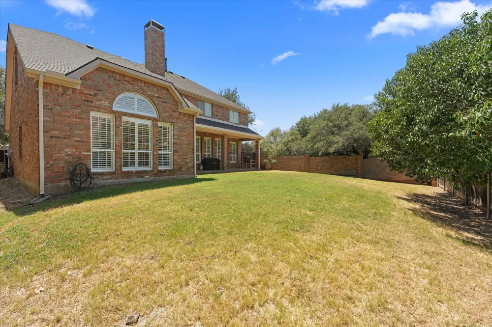 2105 Birdwood Circle Corinth, TX 76210