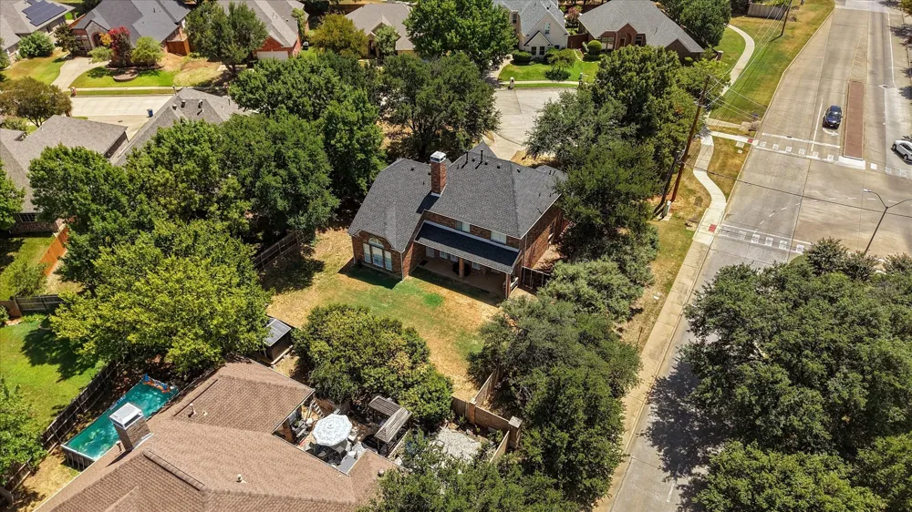 2105 Birdwood Circle Corinth, TX 76210