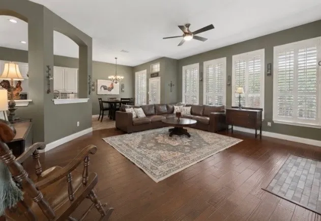 2105 Birdwood Circle Corinth, TX 76210