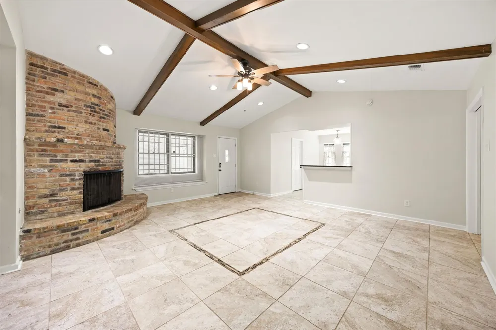 5827 S Braeswood Boulevard Houston, TX 77096
