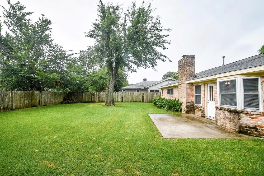 11839 Blair Meadow Drive Meadows Place, TX 77477