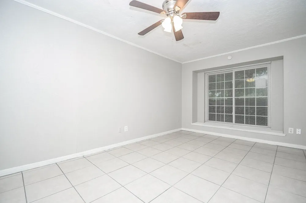 11839 Blair Meadow Drive Meadows Place, TX 77477