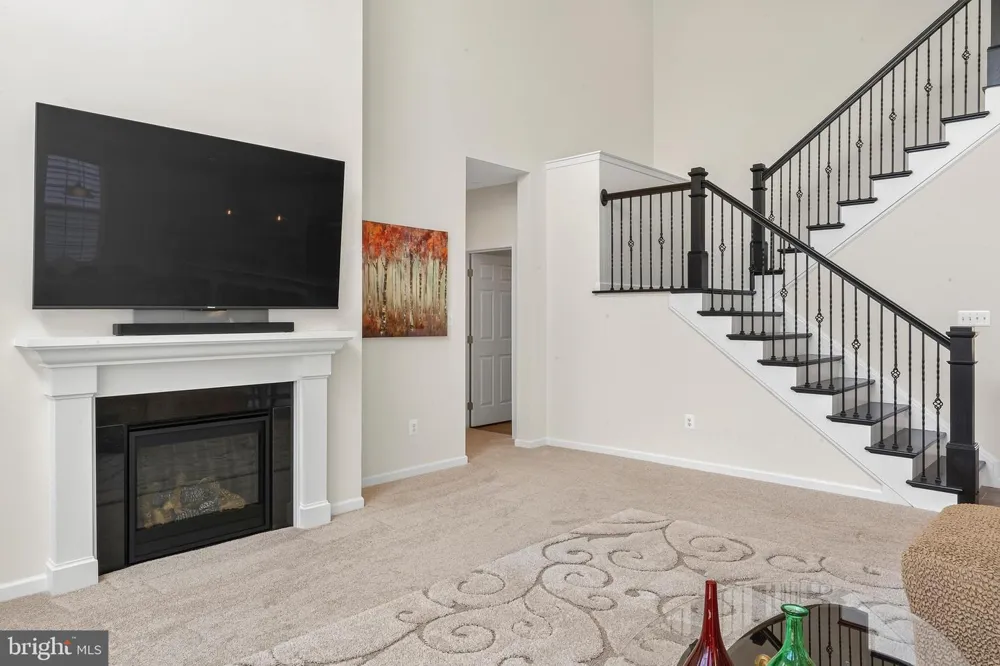 2754 HILLFIELD DRIVE Frederick, MD 21702