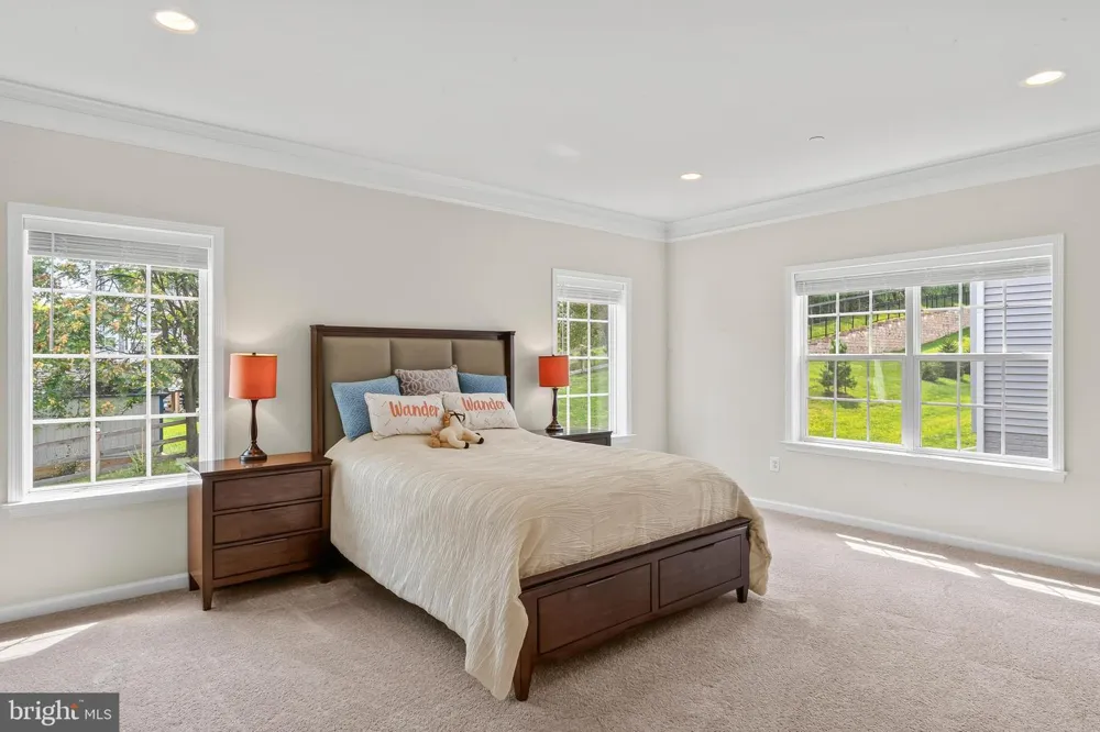 2754 HILLFIELD DRIVE Frederick, MD 21702