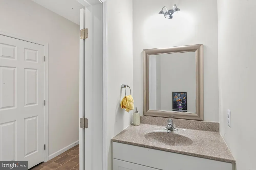 2754 HILLFIELD DRIVE Frederick, MD 21702