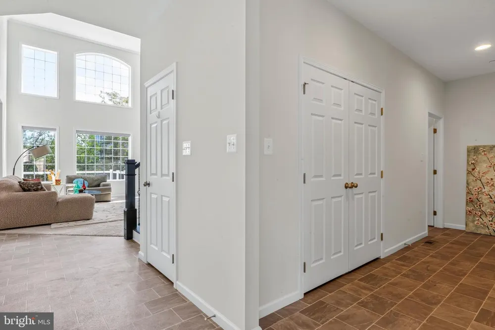 2754 HILLFIELD DRIVE Frederick, MD 21702