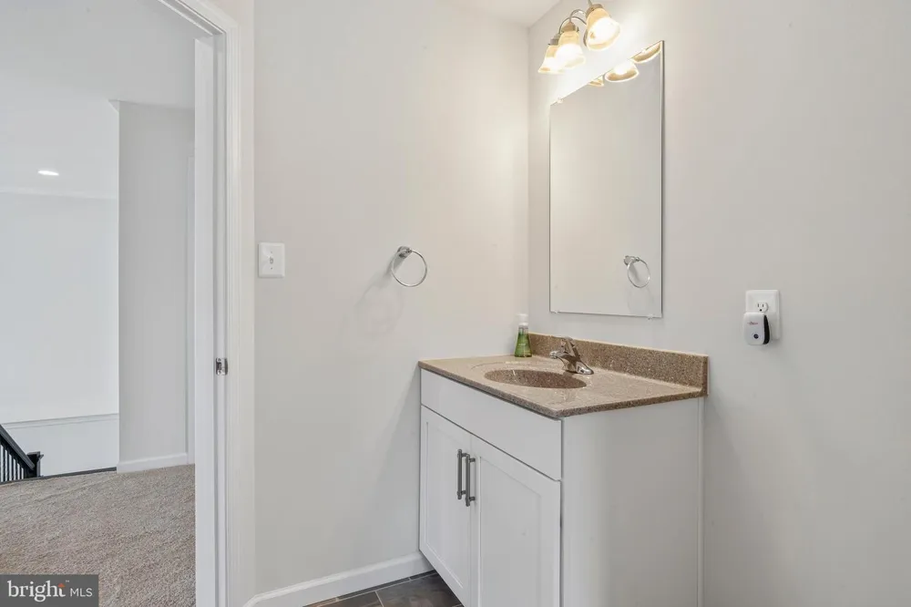 2754 HILLFIELD DRIVE Frederick, MD 21702