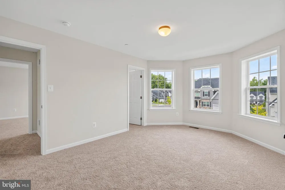 2754 HILLFIELD DRIVE Frederick, MD 21702