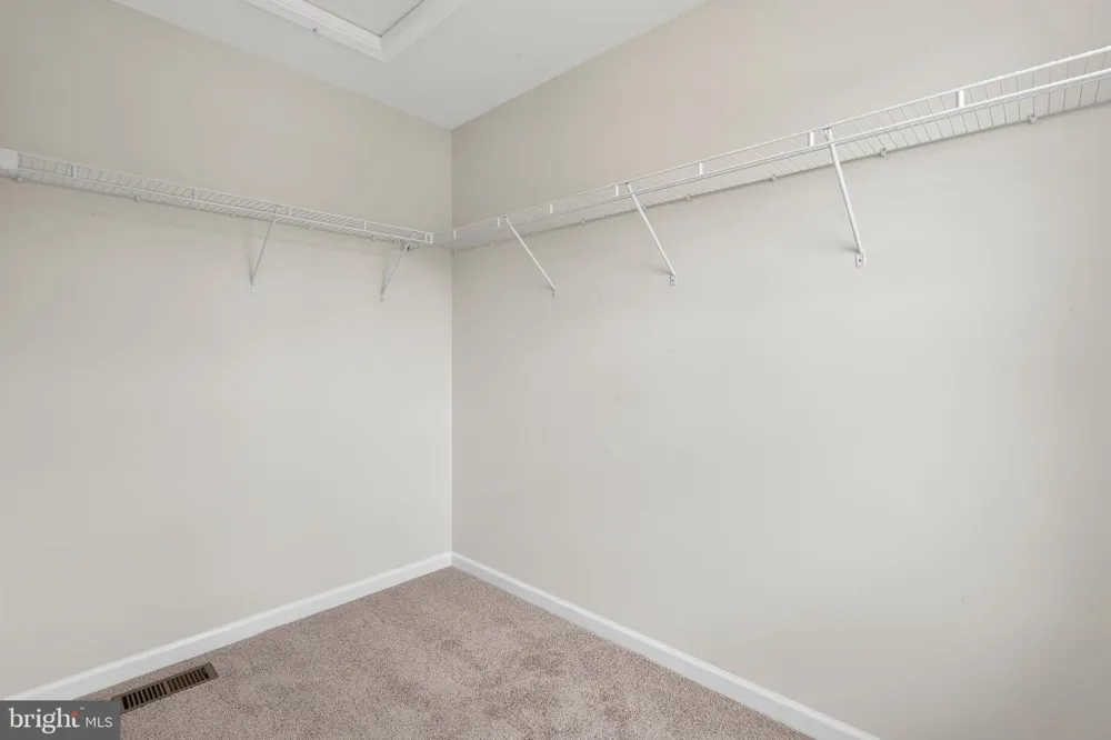 2754 HILLFIELD DRIVE Frederick, MD 21702