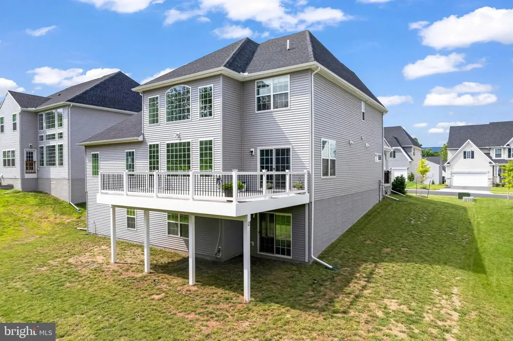 2754 HILLFIELD DRIVE Frederick, MD 21702