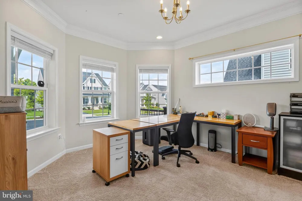2754 HILLFIELD DRIVE Frederick, MD 21702