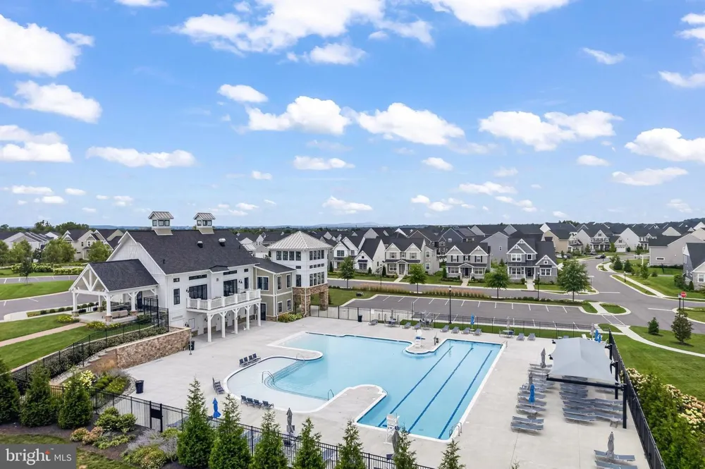 2754 HILLFIELD DRIVE Frederick, MD 21702