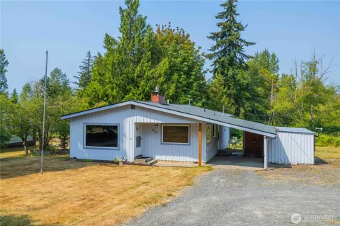 3811 E Sunset Drive
