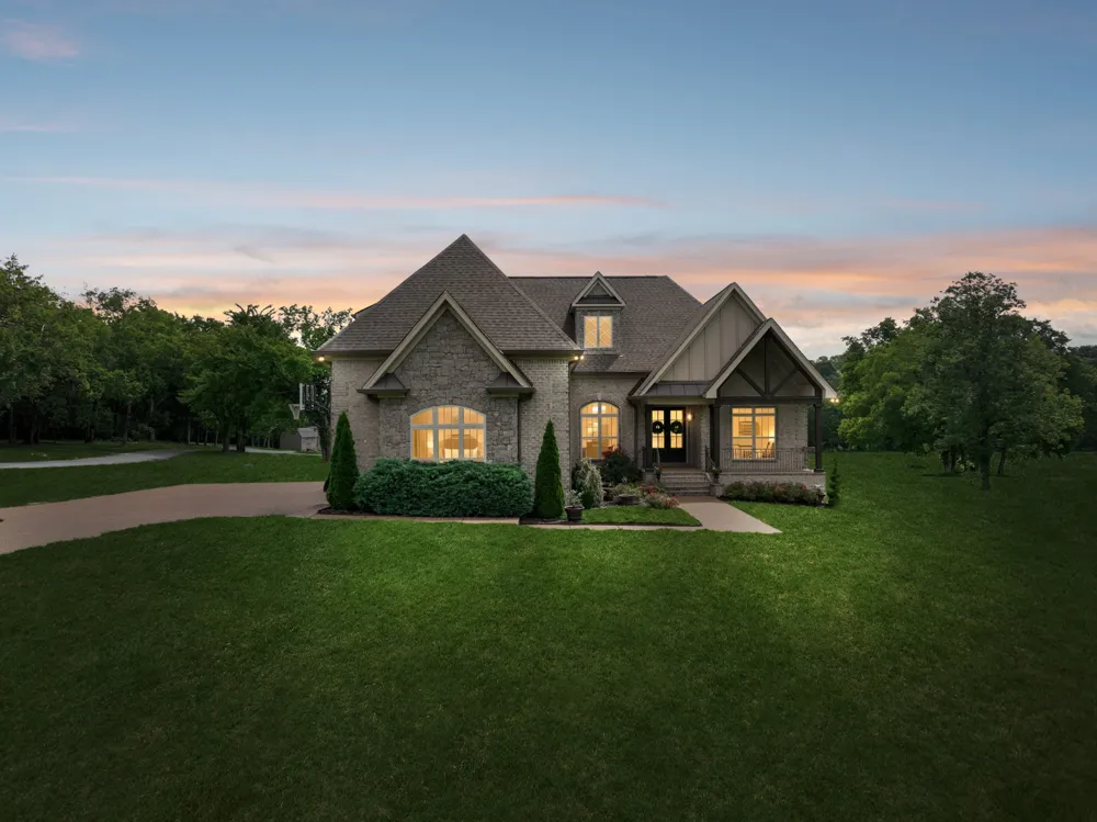 1730 Dillon Rd Milton, TN 37118