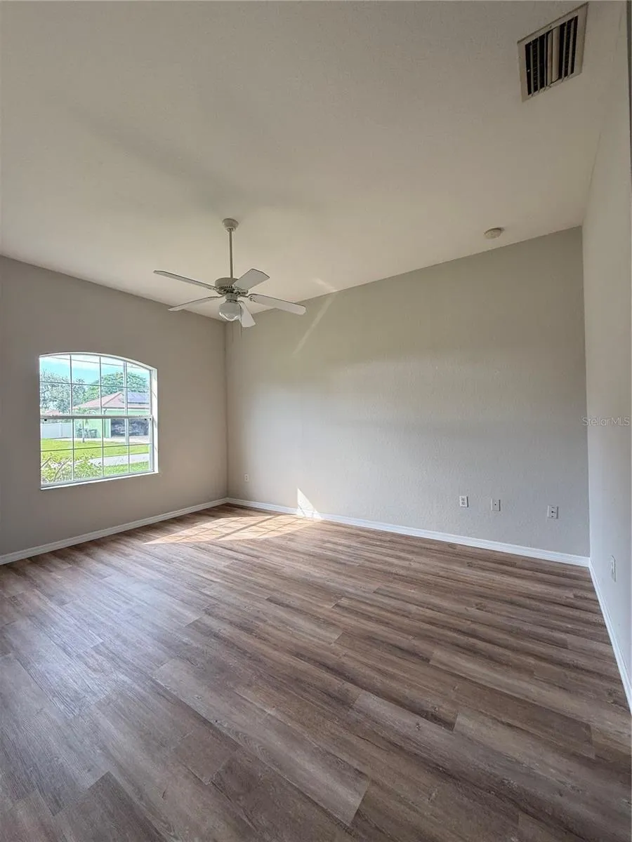 3466 MAYFLOWER TERRACE North Port, FL 34286