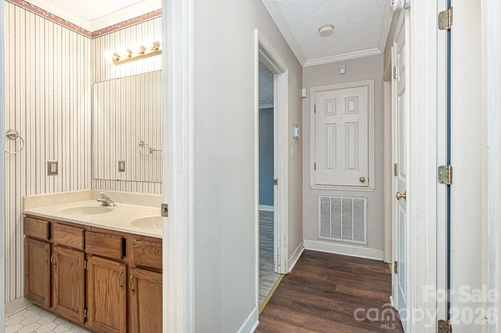 405 Southland Drive Fayetteville, NC 28311