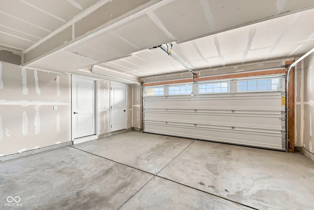 5992 Lomita Avenue Plainfield, IN 46168