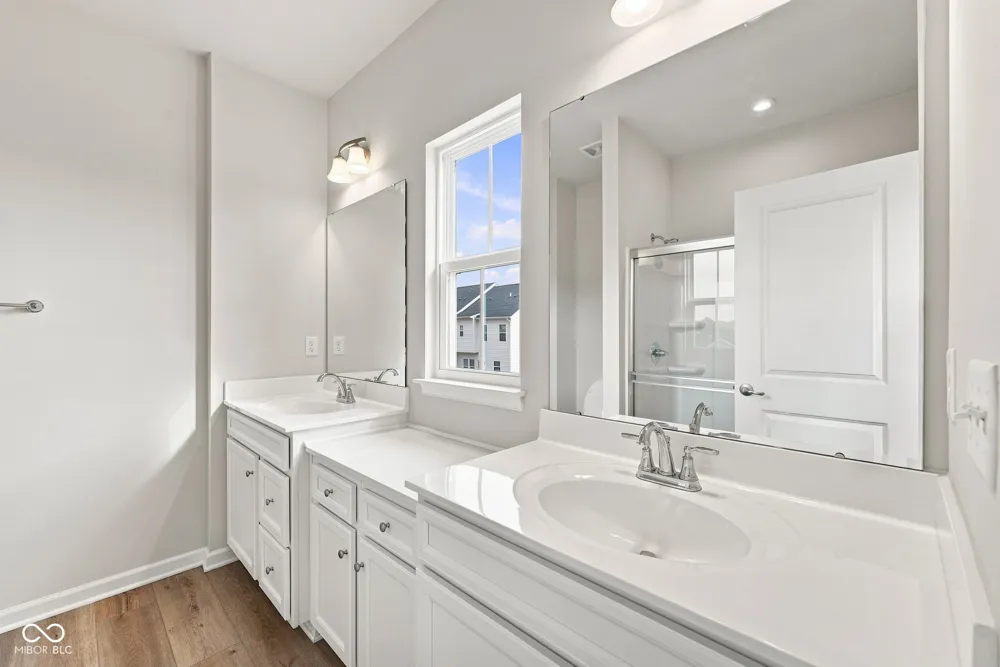 5992 Lomita Avenue Plainfield, IN 46168