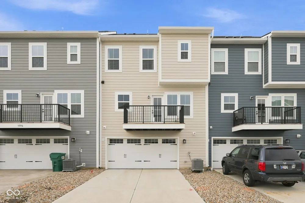 5992 Lomita Avenue Plainfield, IN 46168