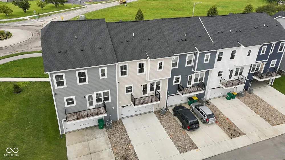 5992 Lomita Avenue Plainfield, IN 46168