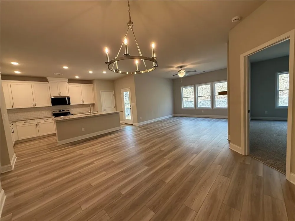 157 Silver Fox Loop Waleska, GA 30183
