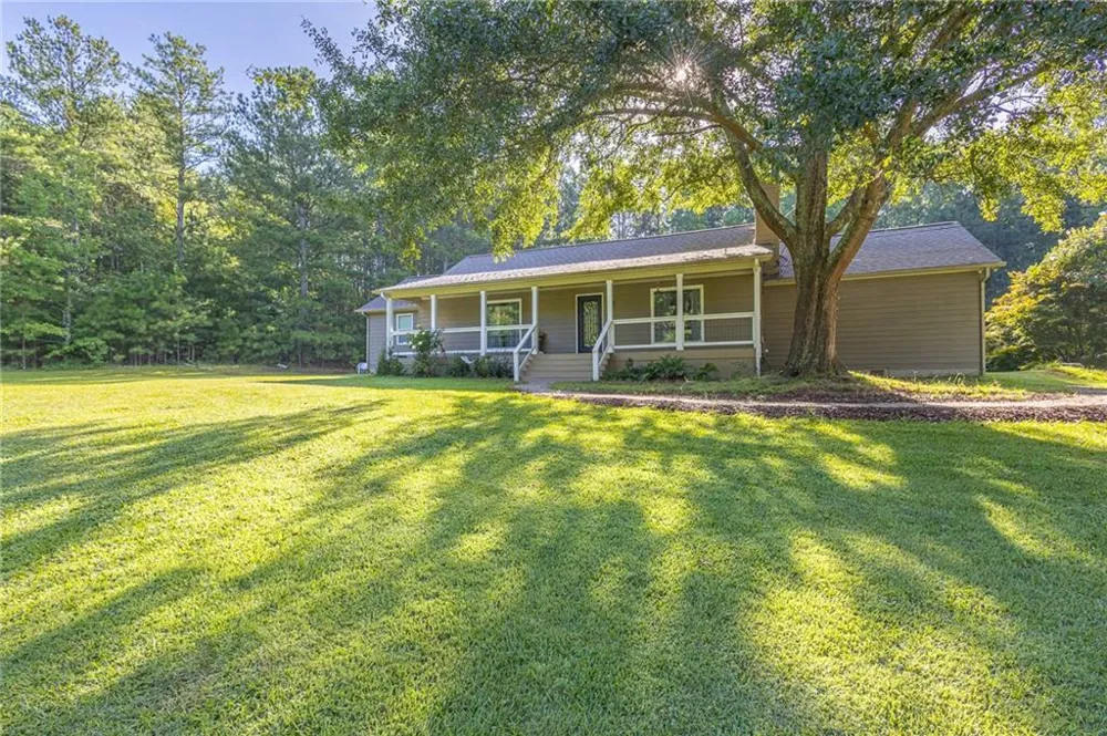 2553 Daniel Road Villa Rica, GA 30180