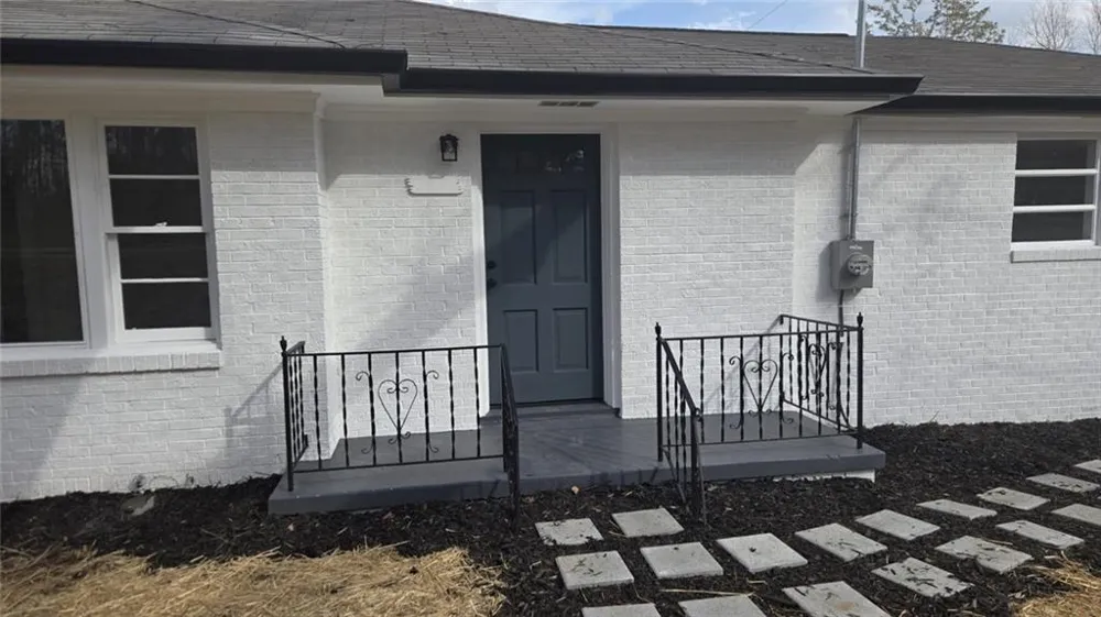 5432 Ash St Forest Park, GA 30297