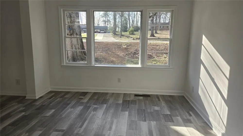 5432 Ash St Forest Park, GA 30297
