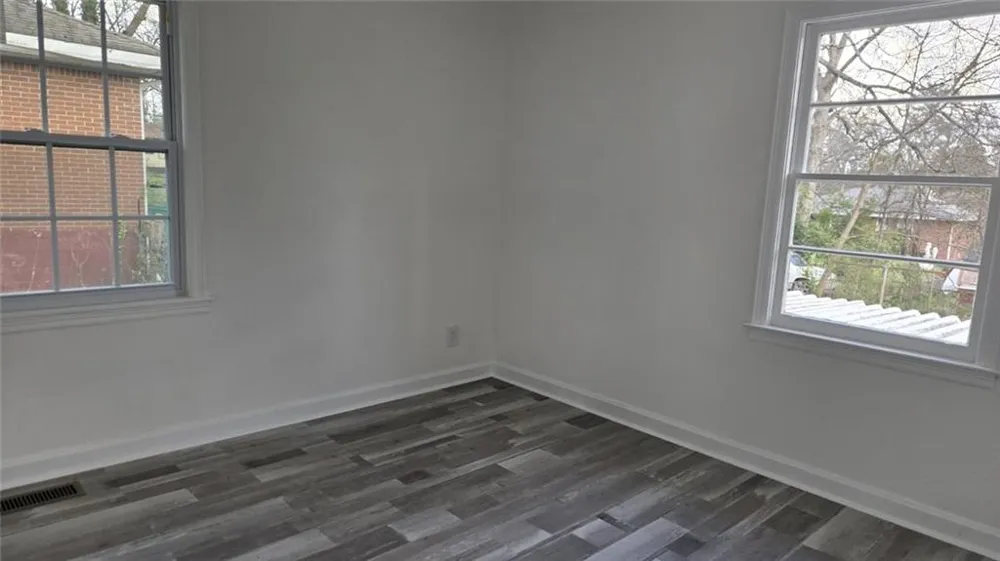 5432 Ash St Forest Park, GA 30297
