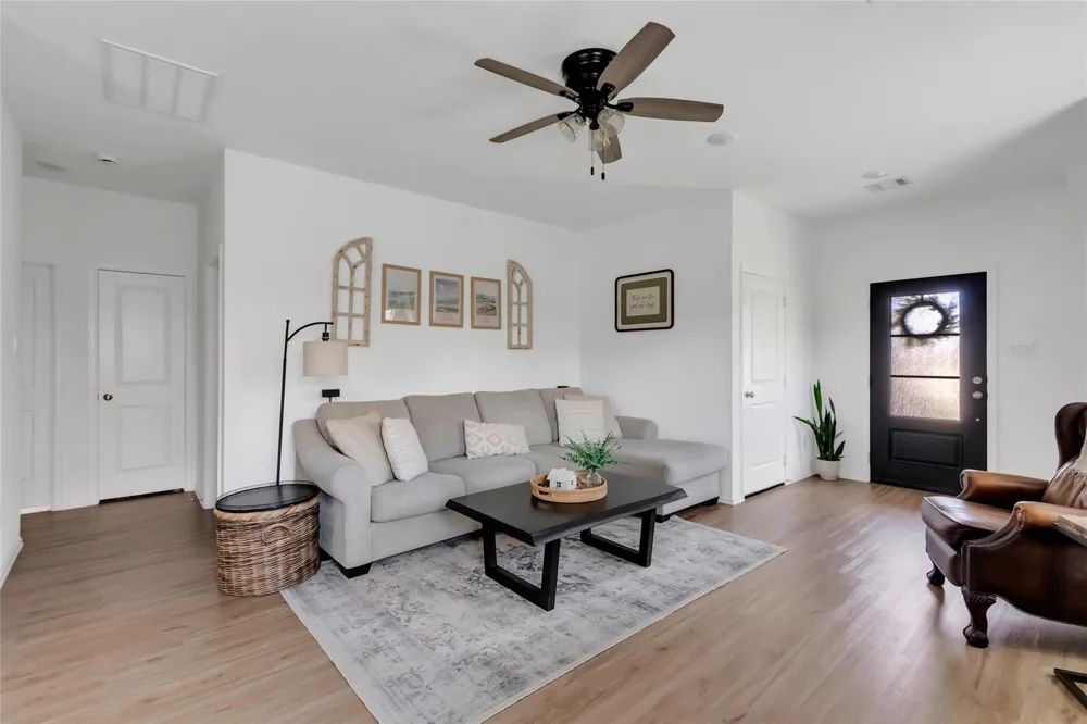 6328 Astoria Park Lane Kingwood, TX 77365