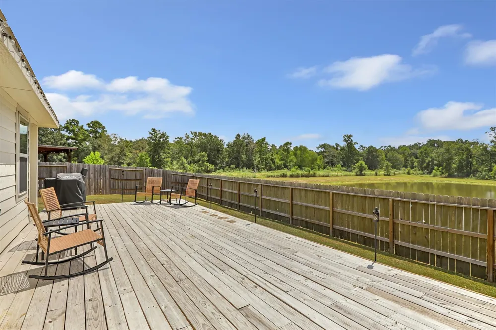 6328 Astoria Park Lane Kingwood, TX 77365