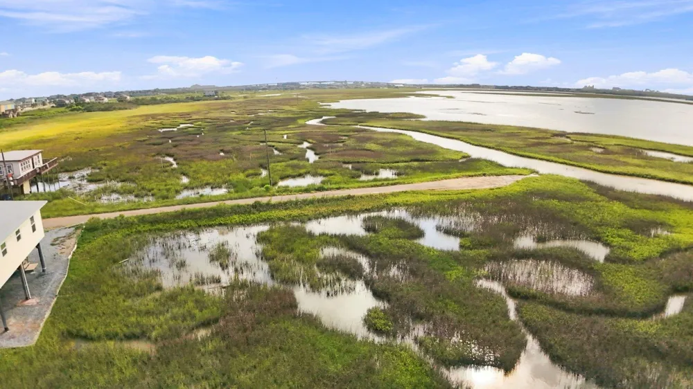 Yucca Avenue Surfside Beach, TX 77541